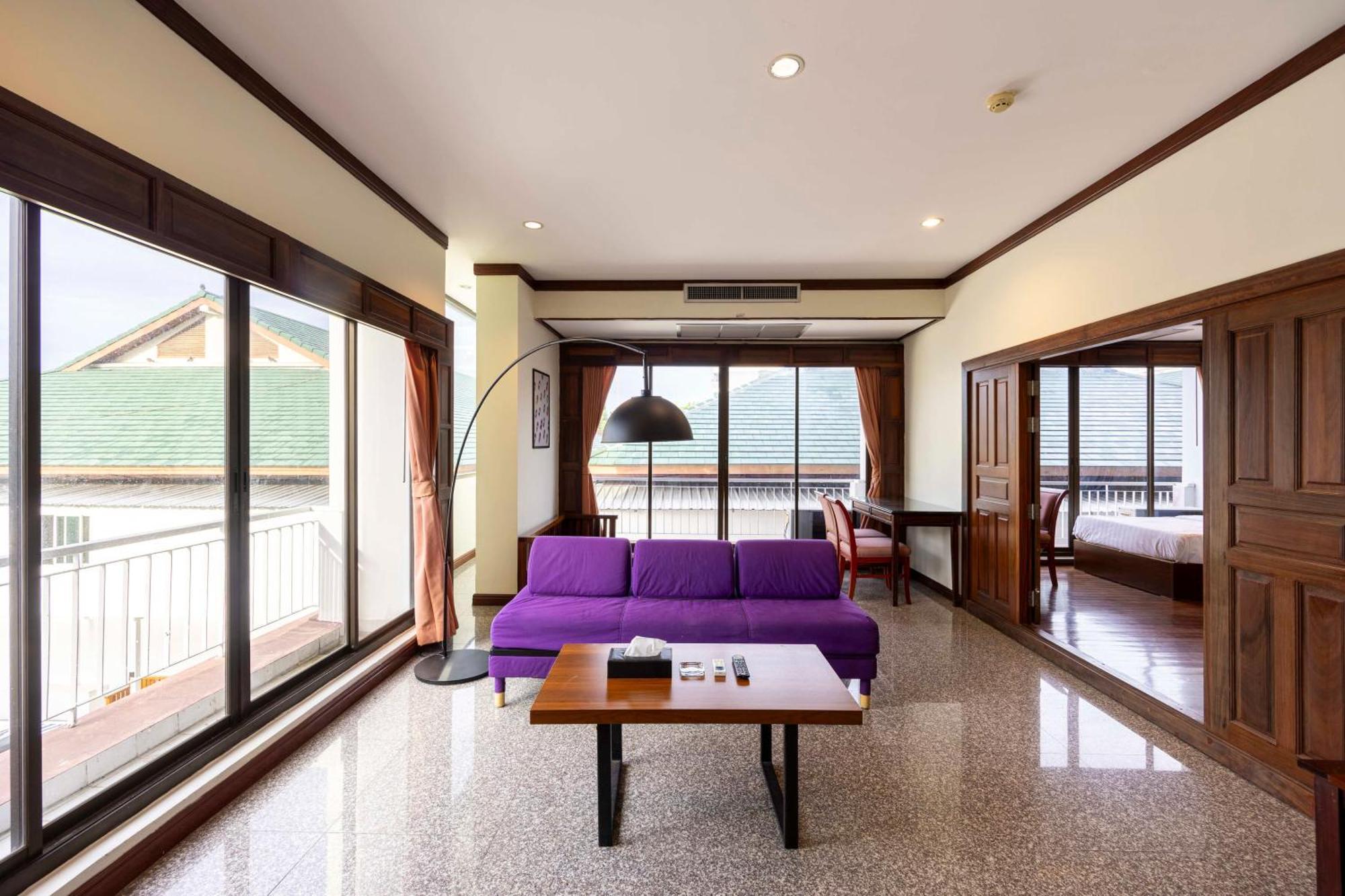 The President Hotel At Chokchai 4 Banguecoque Exterior foto