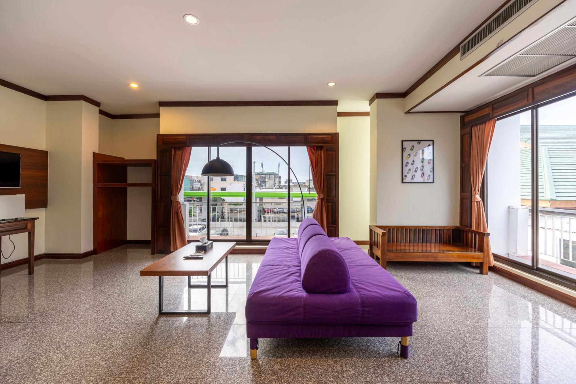 The President Hotel At Chokchai 4 Banguecoque Exterior foto