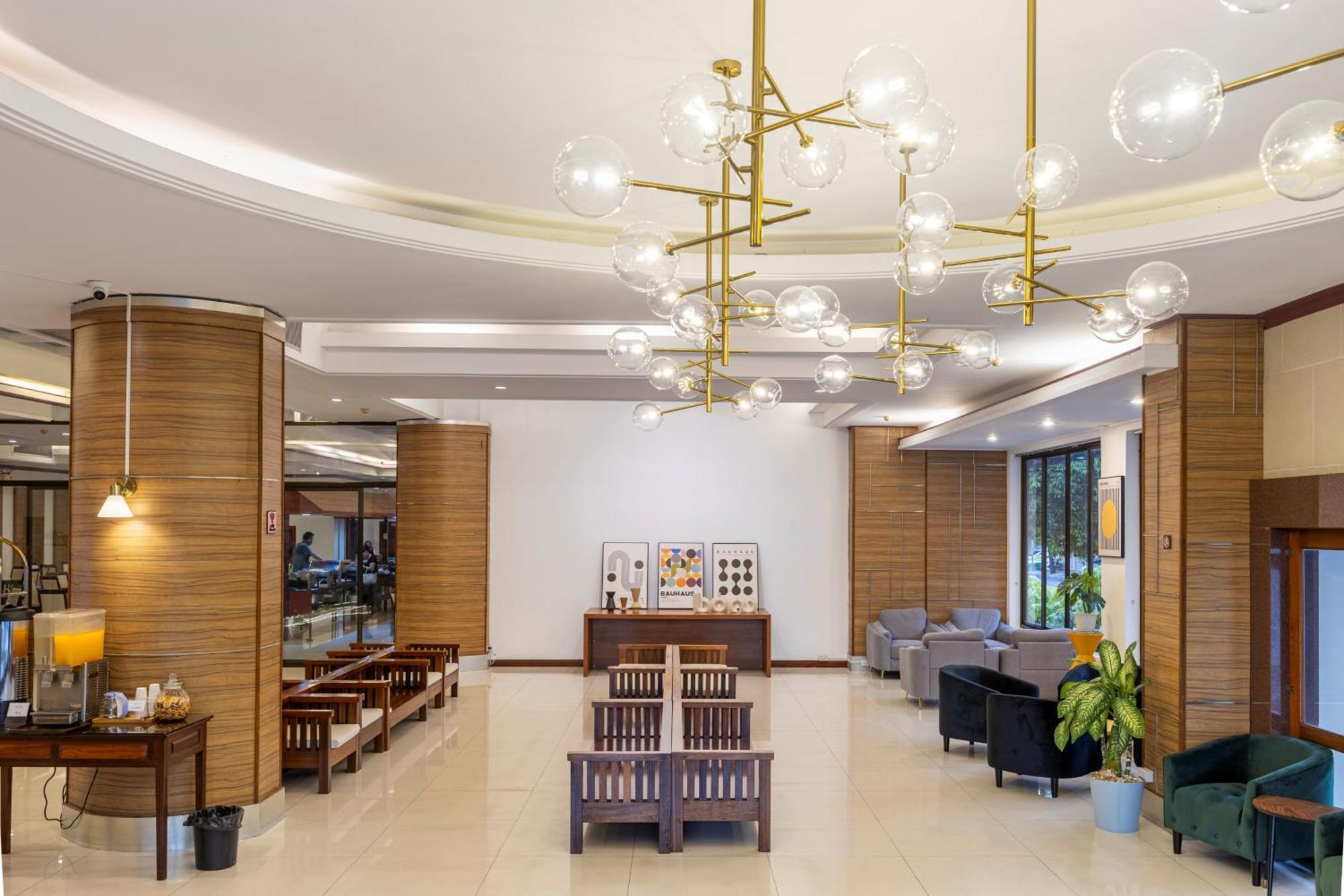 The President Hotel At Chokchai 4 Banguecoque Exterior foto