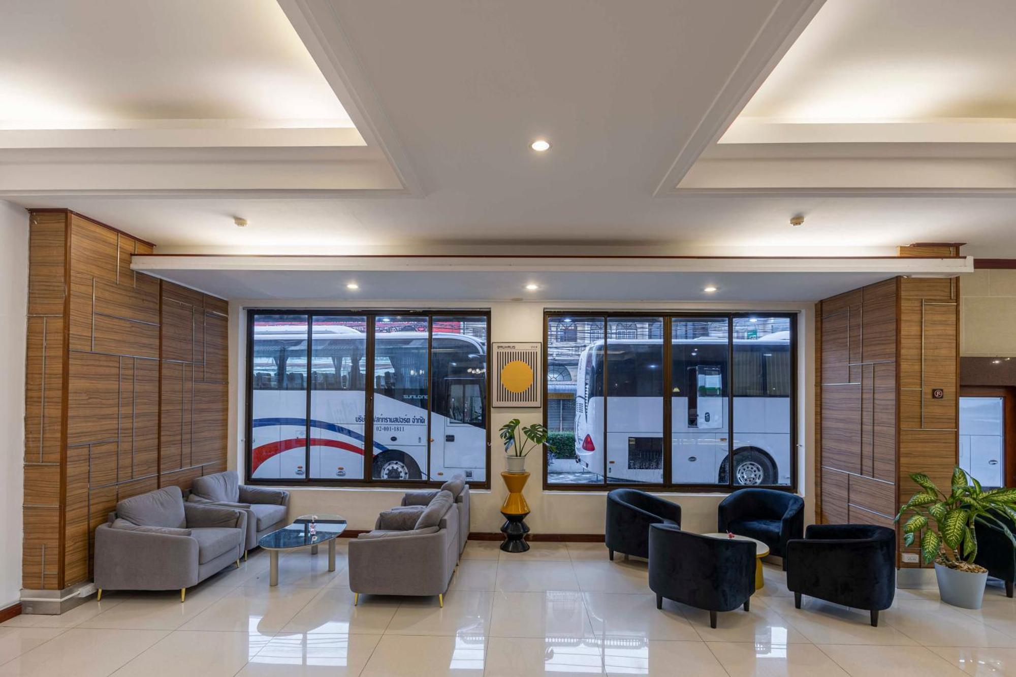 The President Hotel At Chokchai 4 Banguecoque Exterior foto